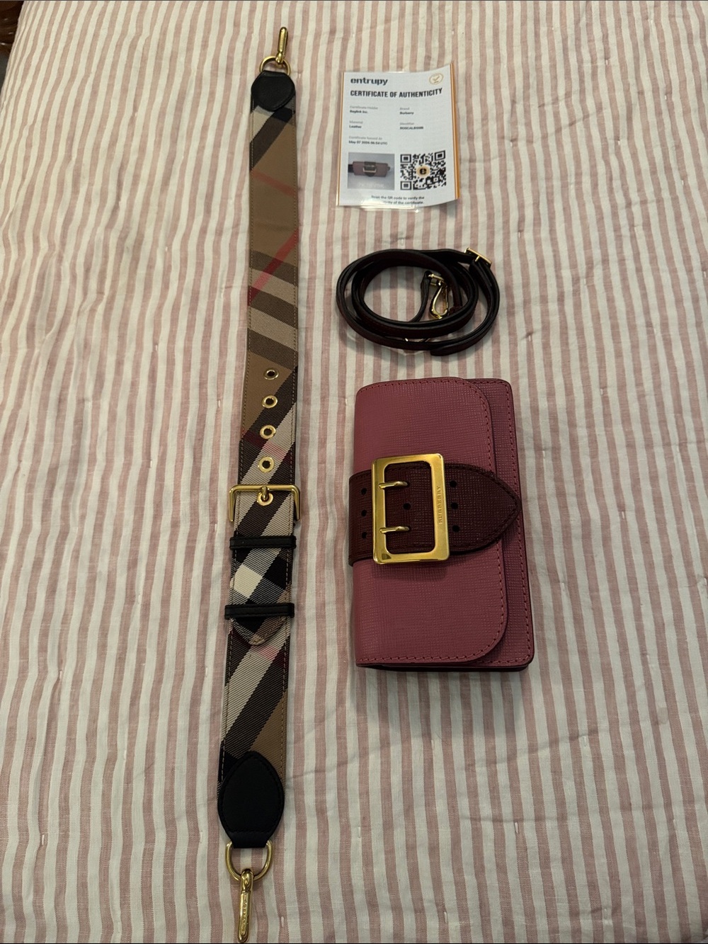 Burberry Small Medley Buckle Bag - Picture 11 of 11